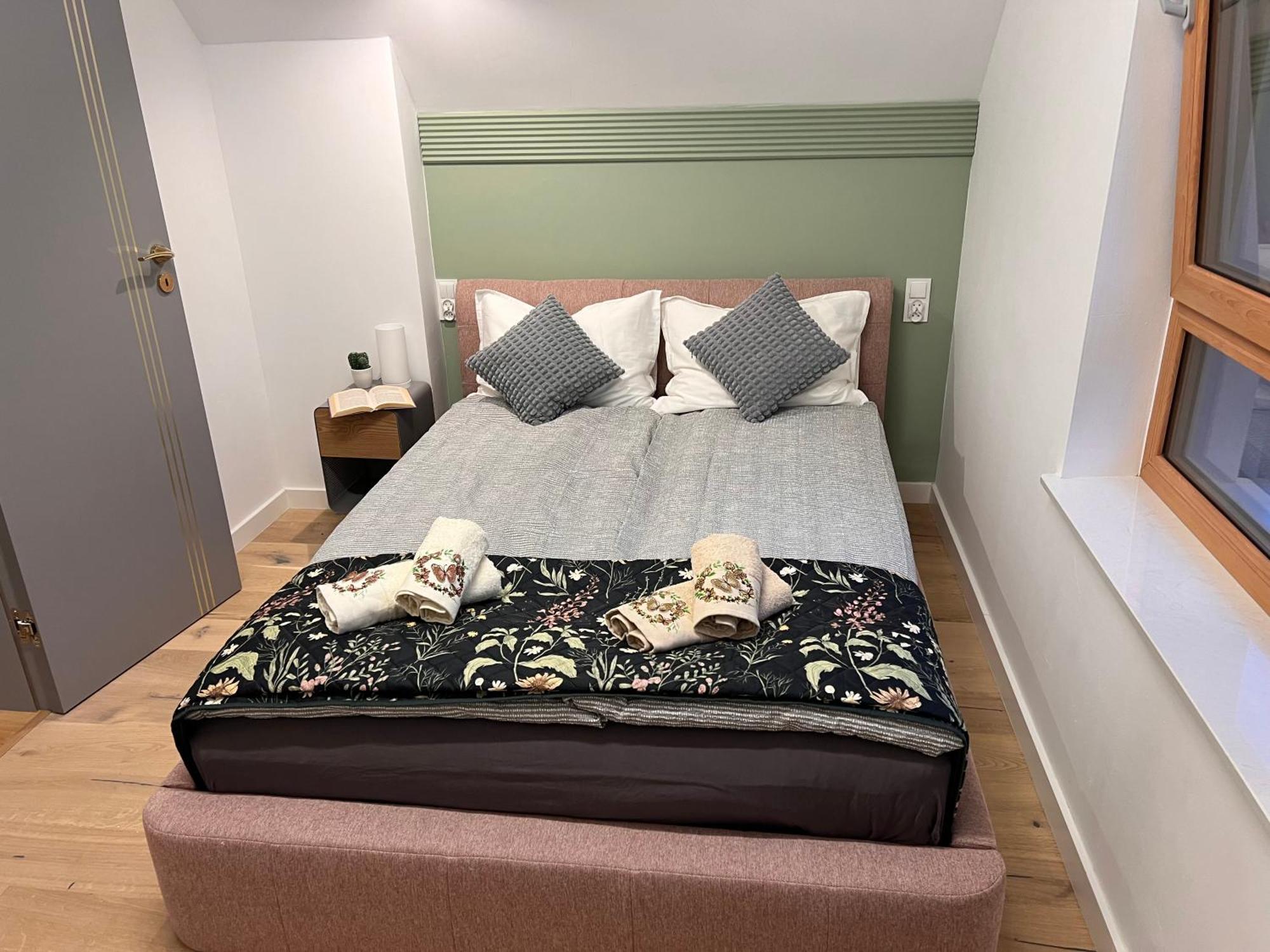 Villa Monte Apartament Z Ogrodem 库多瓦-兹德鲁伊 外观 照片